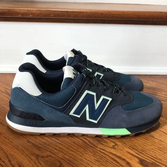 NEW BALANCE 574 'Natural Indigo' Men’s Size 11 in Preloved Condition! - Picture 3 of 9